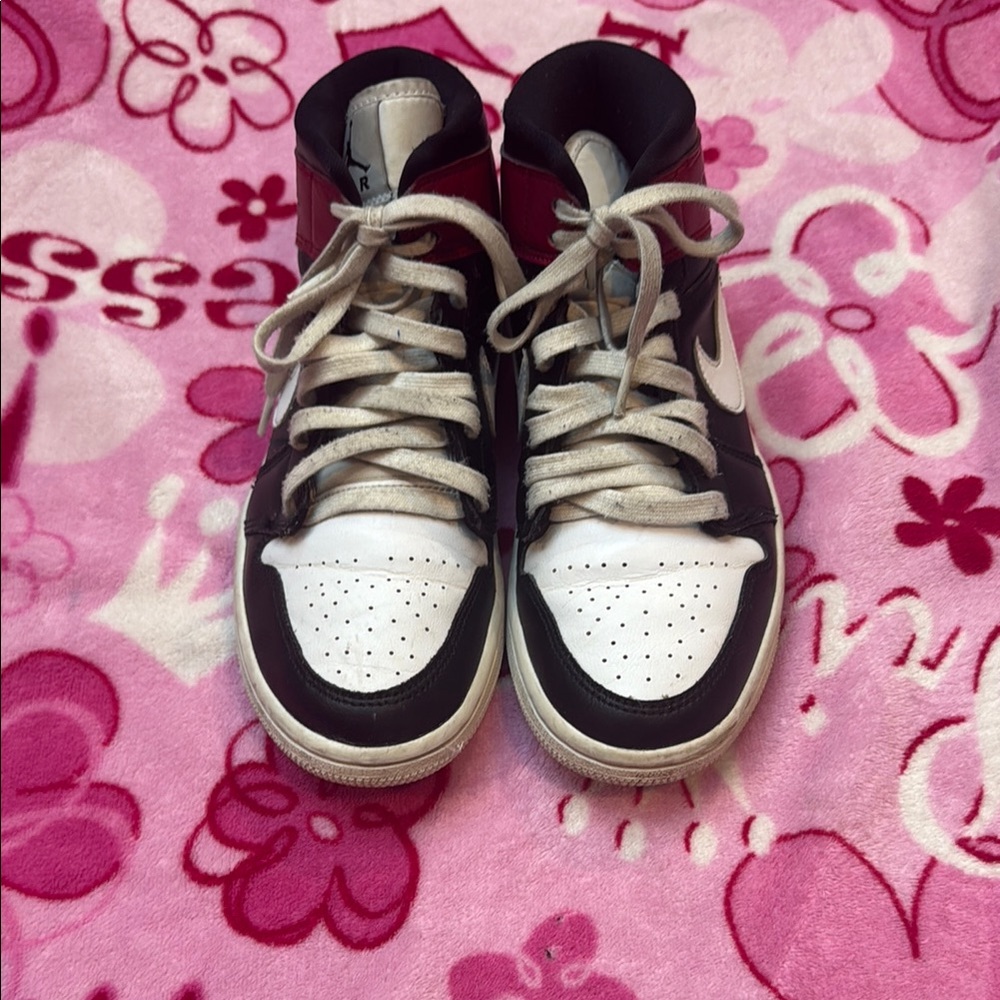 Nike Air Jordan Retro 1 - “Noble Red” - Women’s 8